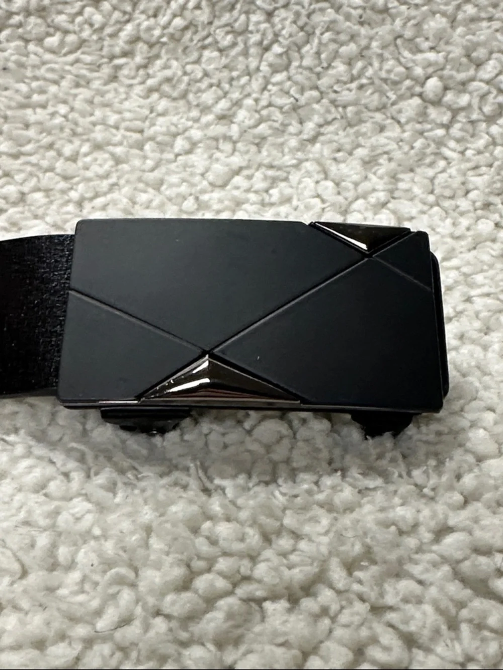 NWOT Black Rachet Belt,Vegan Leather Sleek Matte Black, Silver accent Buckle 48
